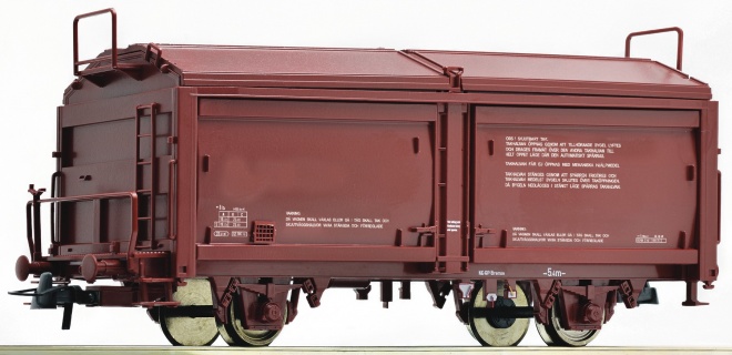 Sliding roof box car<br /><a href='images/pictures/Roco/229986.jpg' target='_blank'>Full size image</a>